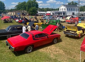 Cruisin With the Top Down Car Show in Prattville